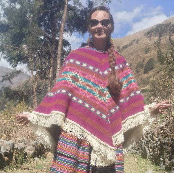Women's poncho with a hood/Ponczo damskie z kapturem - Image 5
